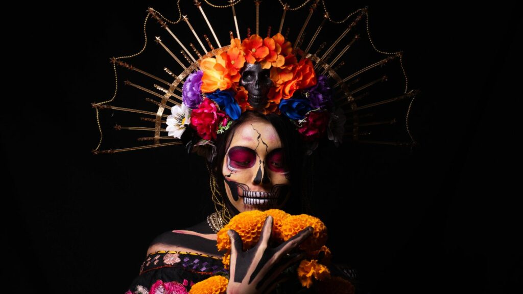 facil:gtck2mqlj9g= maquillaje de catrina